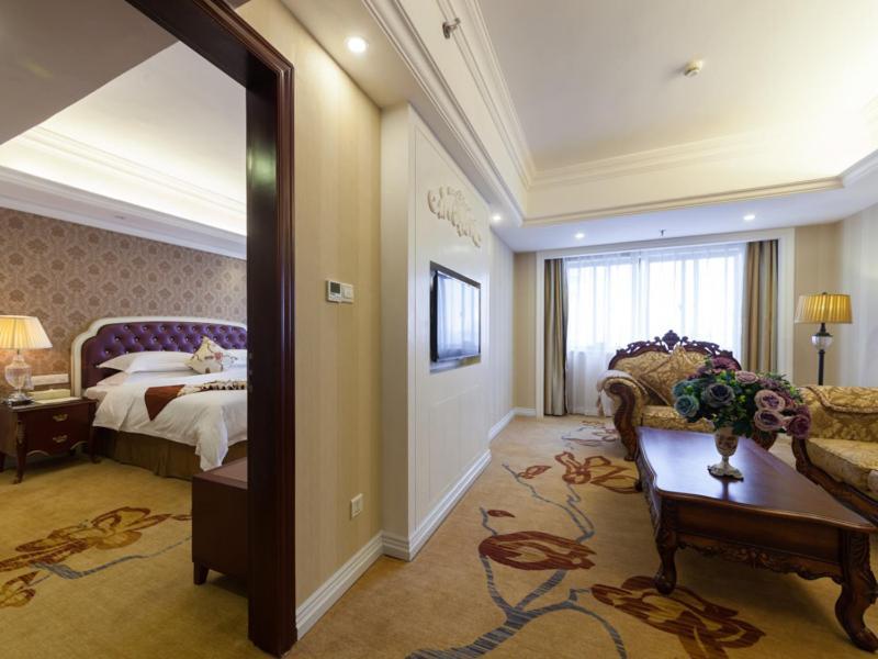 Vienna International Hotel Nanning Zoo Εξωτερικό φωτογραφία